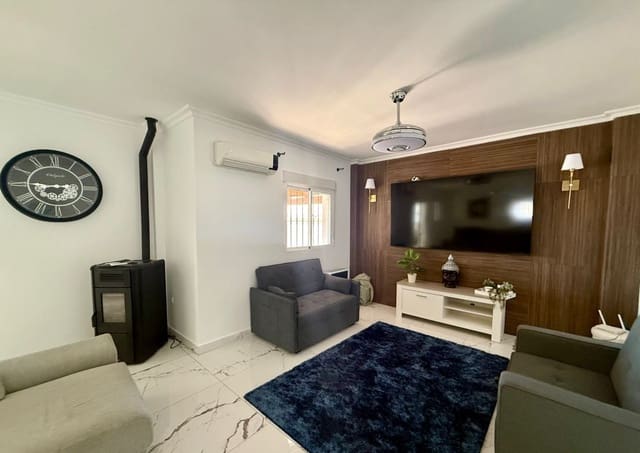 3 makuuhuone Huvila myytävänä paikassa Arboleas mukana uima-altaan - 310 000 € (Ref: 9719312)