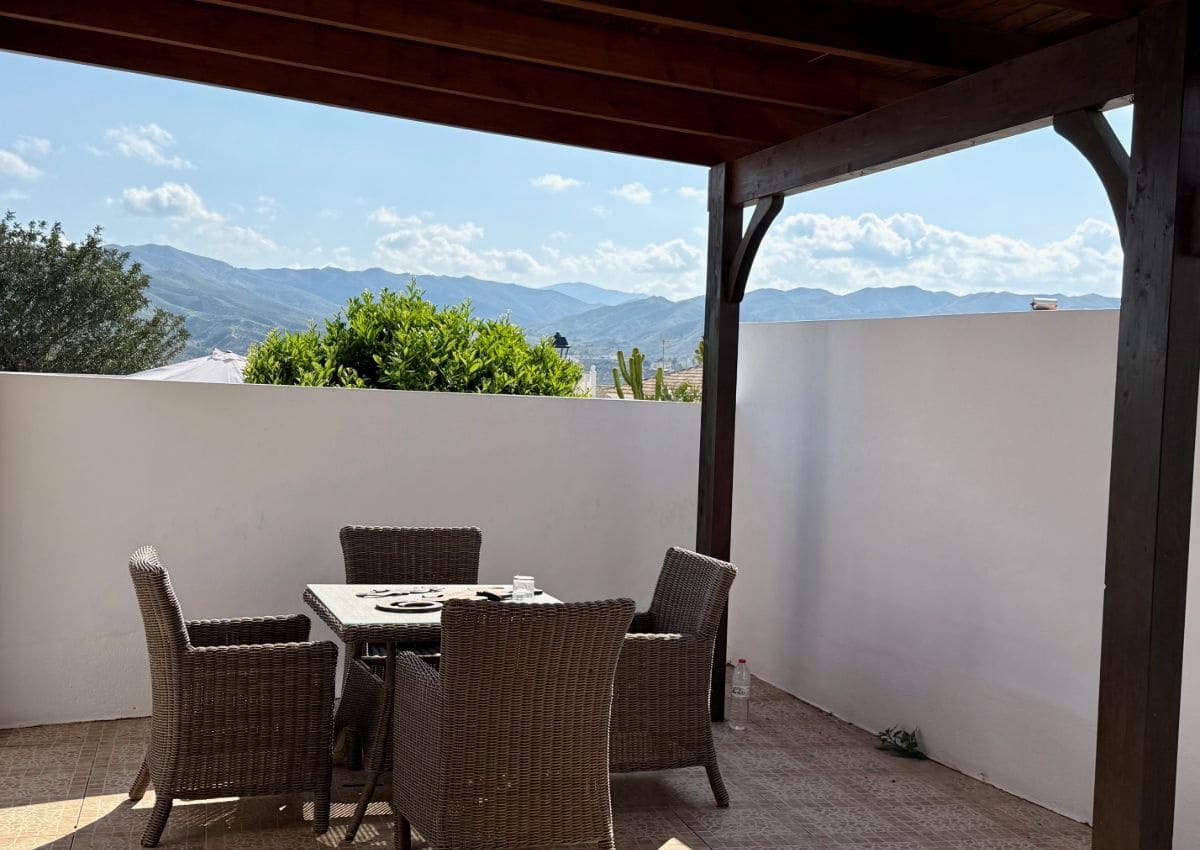 3 makuuhuone Huvila myytävänä paikassa Arboleas mukana uima-altaan - 310 000 € (Ref: 9719312)