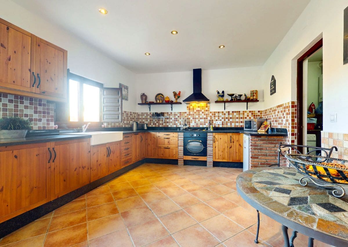 3 sovrum Finca/Hus på landet till salu i Arboleas med pool - 300 000 € (Ref: 9731249)