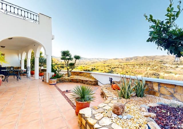 3 sovrum Finca/Hus på landet till salu i Arboleas med pool - 300 000 € (Ref: 9731249)