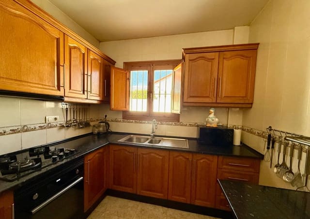 2 bedroom Villa for sale in Arboleas with pool - € 274,950 (Ref: 9758159)