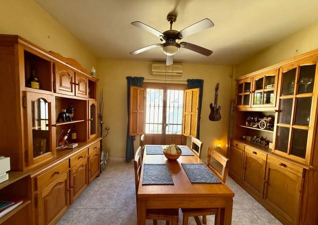 2 bedroom Villa for sale in Arboleas with pool - € 274,950 (Ref: 9758159)