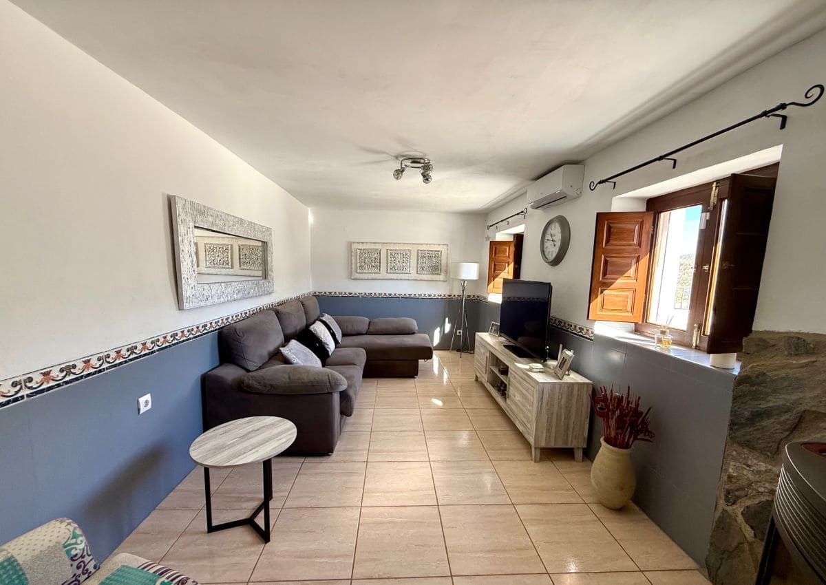 2 bedroom Finca/Country House for sale in Arboleas with pool - € 245,000 (Ref: 9777124)