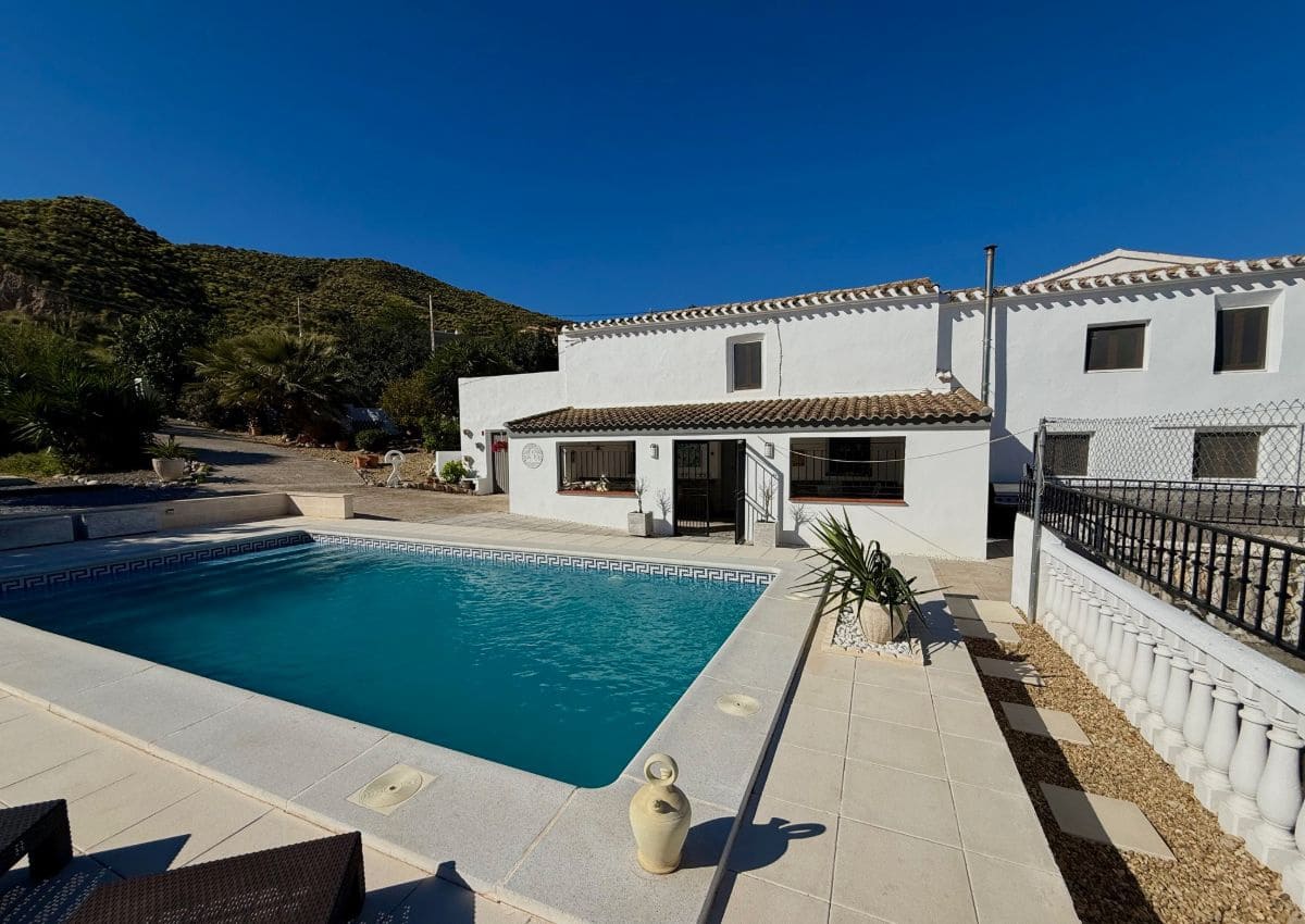 2 bedroom Finca/Country House for sale in Arboleas with pool - € 245,000 (Ref: 9777124)