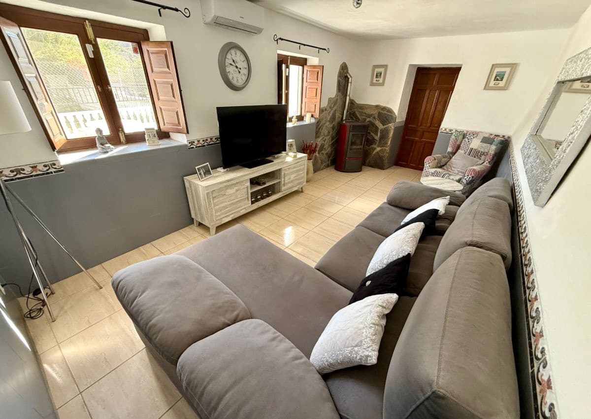 2 bedroom Finca/Country House for sale in Arboleas with pool - € 245,000 (Ref: 9777124)