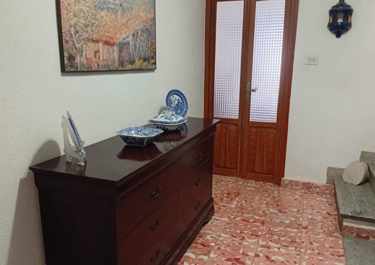 3 soveværelse Byhus til salg i Castillo de Locubin - € 69.995 (Ref: 9789880)