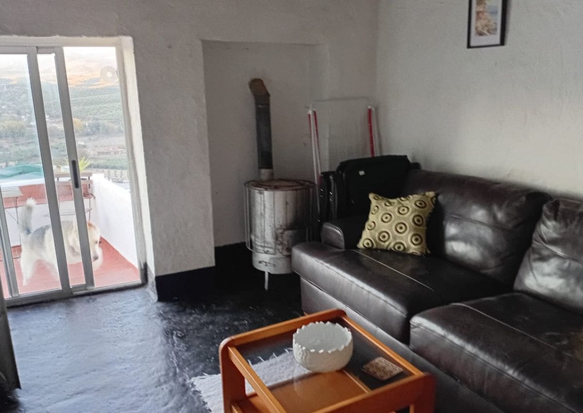 3 soveværelse Byhus til salg i Castillo de Locubin - € 69.995 (Ref: 9789880)