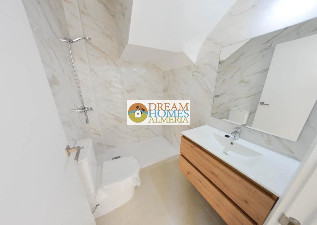 2 soveværelse Lejlighed til salg i La Alfoquia - € 159.900 (Ref: 9809423)