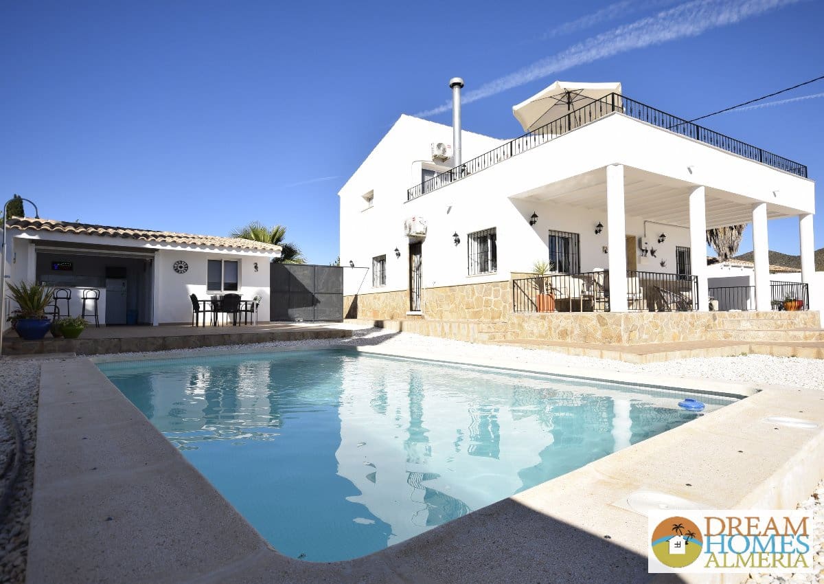 4 slaapkamer Villa te koop in Almanzora met zwembad - € 349.995 (Ref: 9815041)