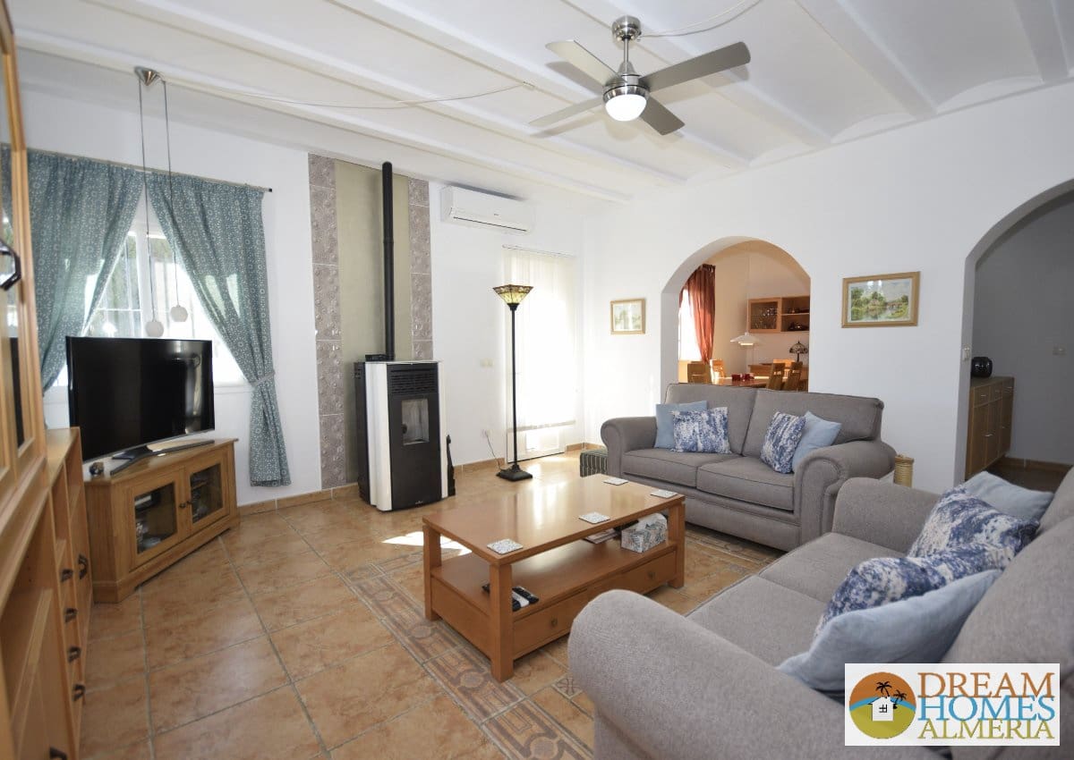 4 slaapkamer Villa te koop in Almanzora met zwembad - € 349.995 (Ref: 9815041)