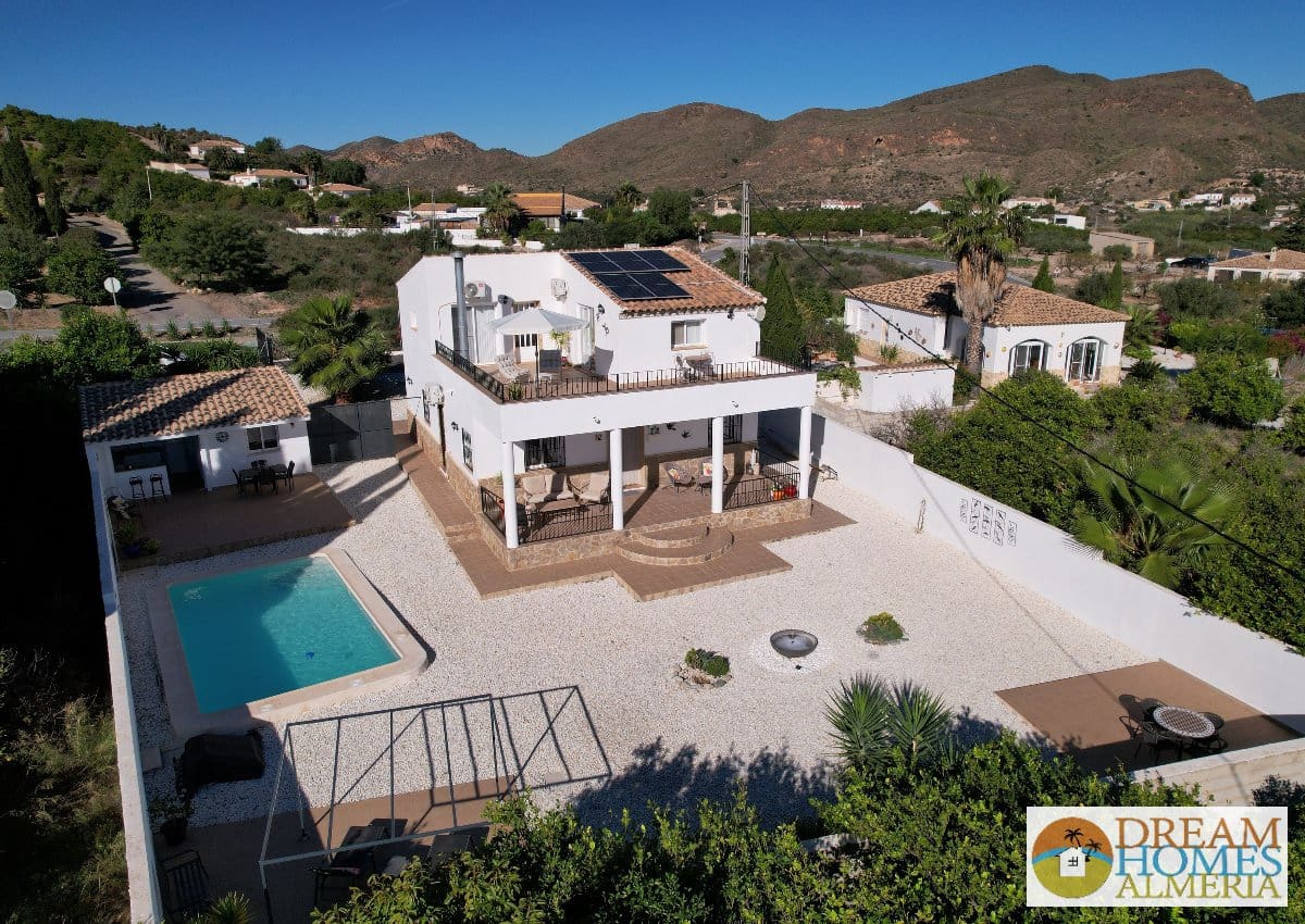 4 slaapkamer Villa te koop in Almanzora met zwembad - € 349.995 (Ref: 9815041)