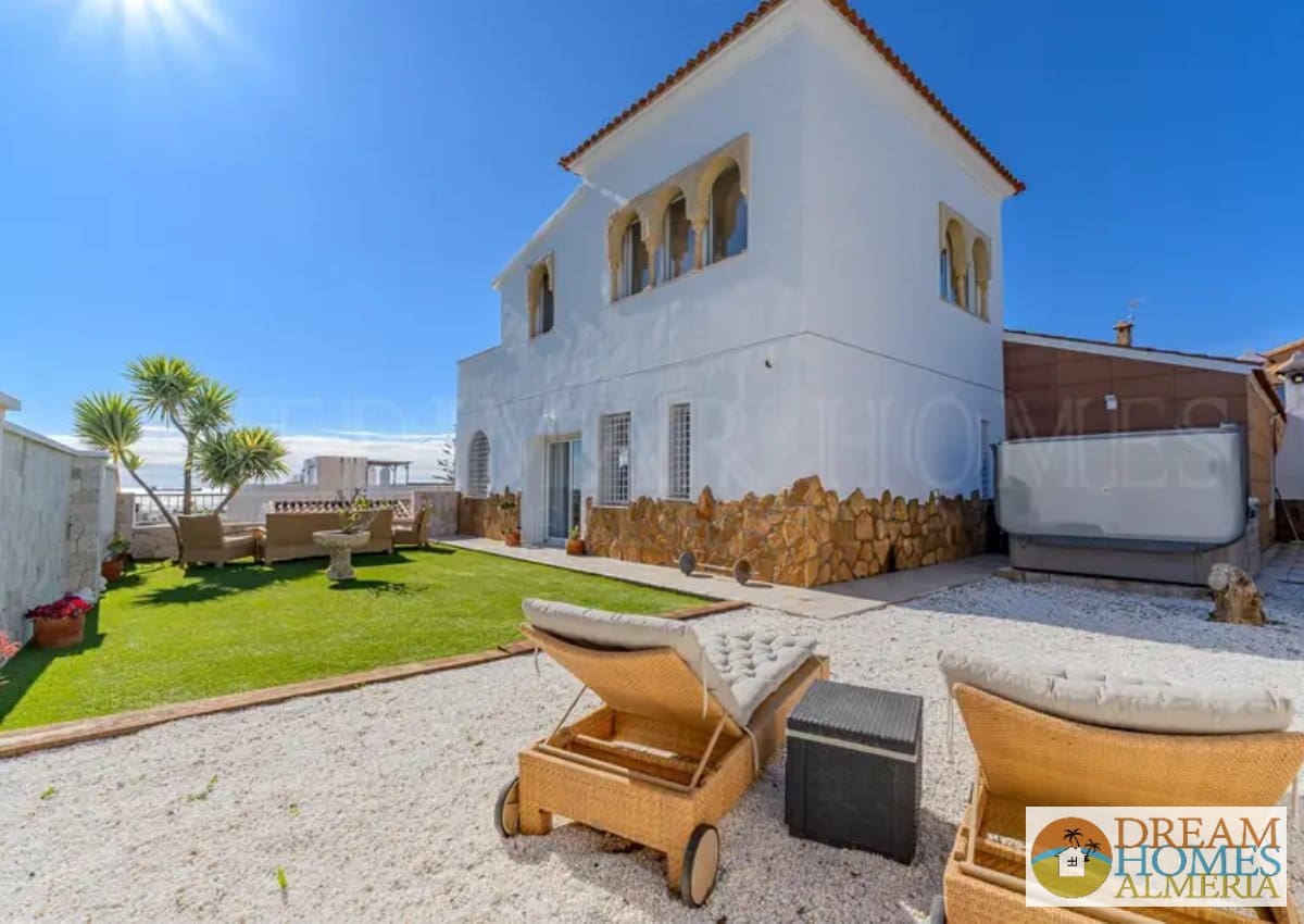 4 chambre Villa/Maison à vendre à Palomares - 435 000 € (Ref: 9830131)