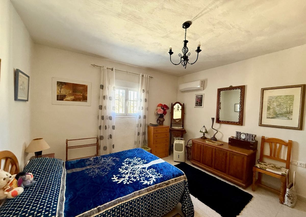 3 bedroom Villa for sale in Albox with pool - € 245,000 (Ref: 9835020)