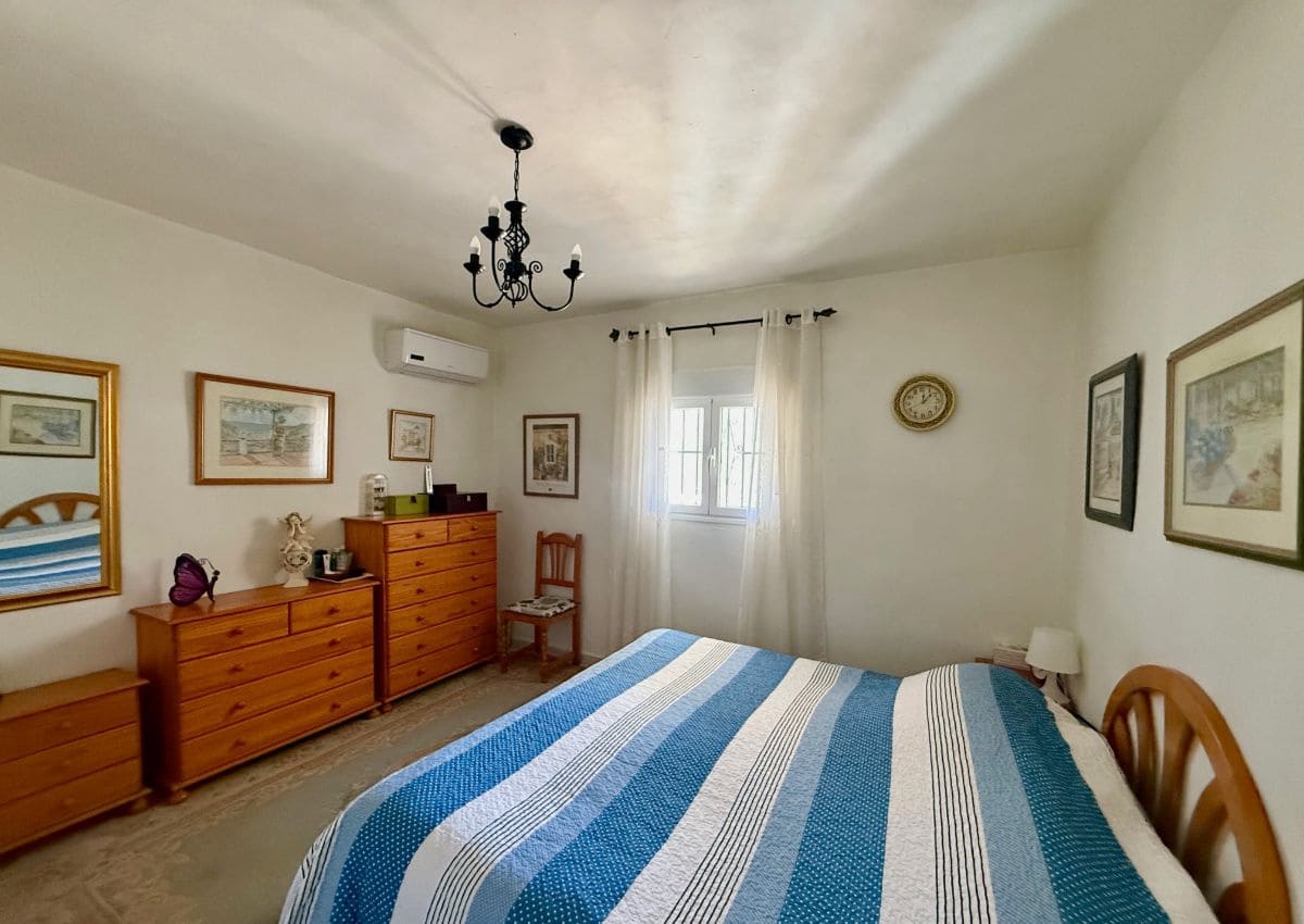 3 bedroom Villa for sale in Albox with pool - € 245,000 (Ref: 9835020)