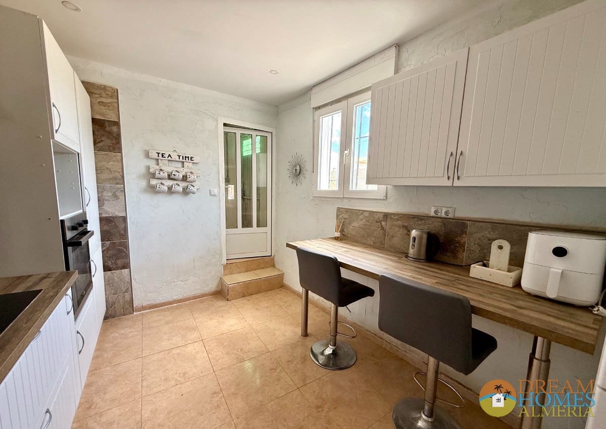 3 bedroom Finca/Country House for sale in Huercal-Overa - € 180,000 (Ref: 9844573)