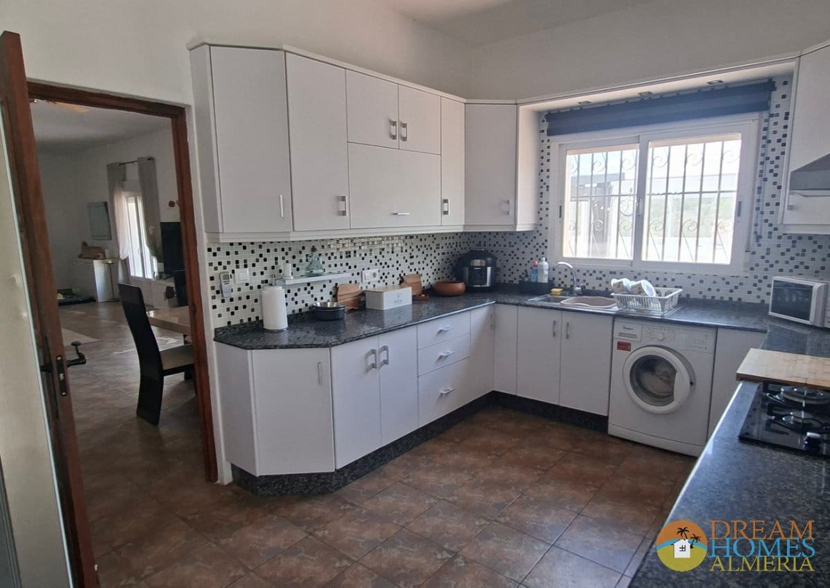 4 bedroom Finca/Country House for sale in Huercal-Overa - € 349,000 (Ref: 9844574)
