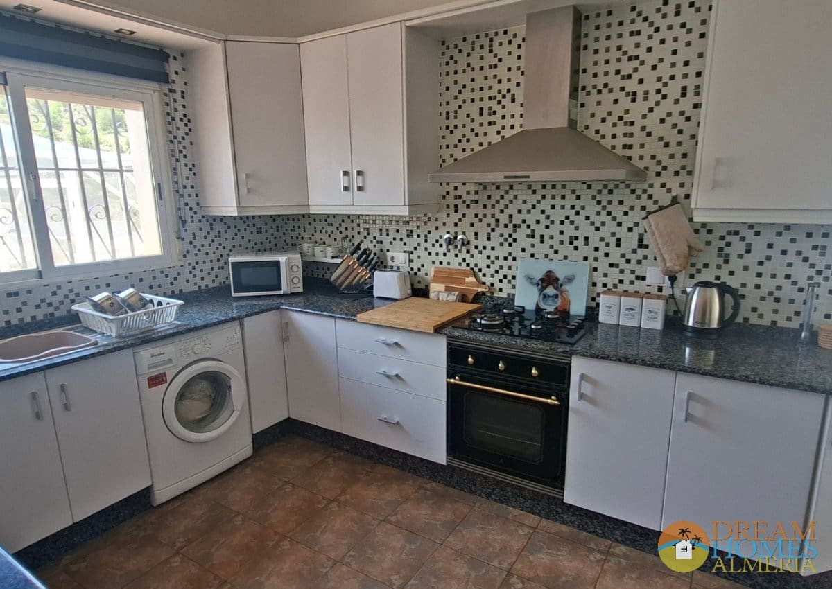 4 bedroom Finca/Country House for sale in Huercal-Overa - € 349,000 (Ref: 9844574)