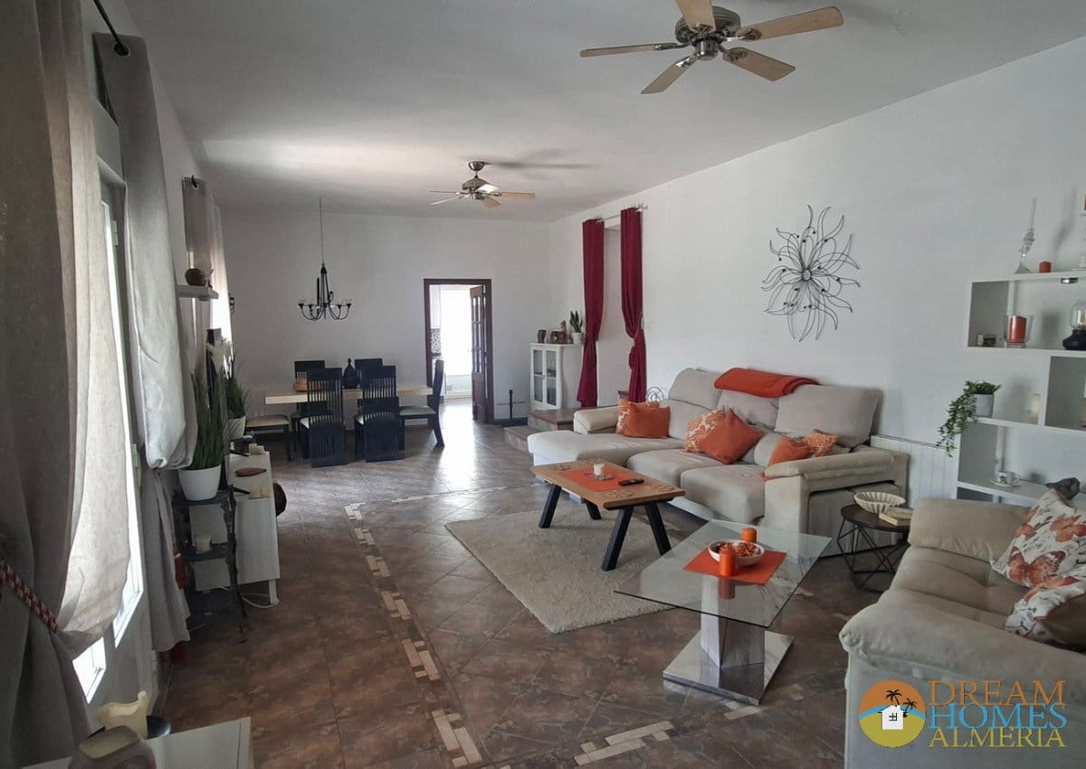 4 bedroom Finca/Country House for sale in Huercal-Overa - € 349,000 (Ref: 9844574)