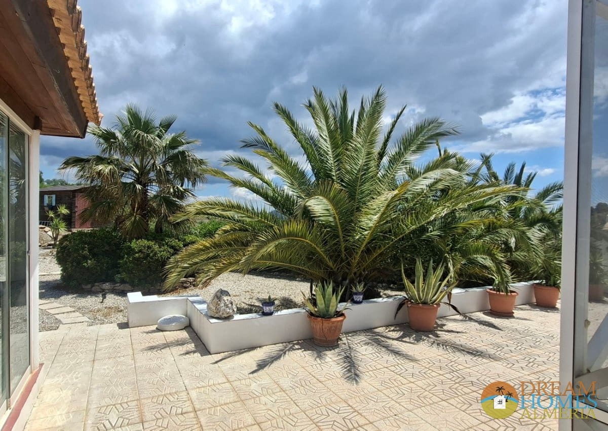 4 bedroom Finca/Country House for sale in Huercal-Overa - € 349,000 (Ref: 9844574)