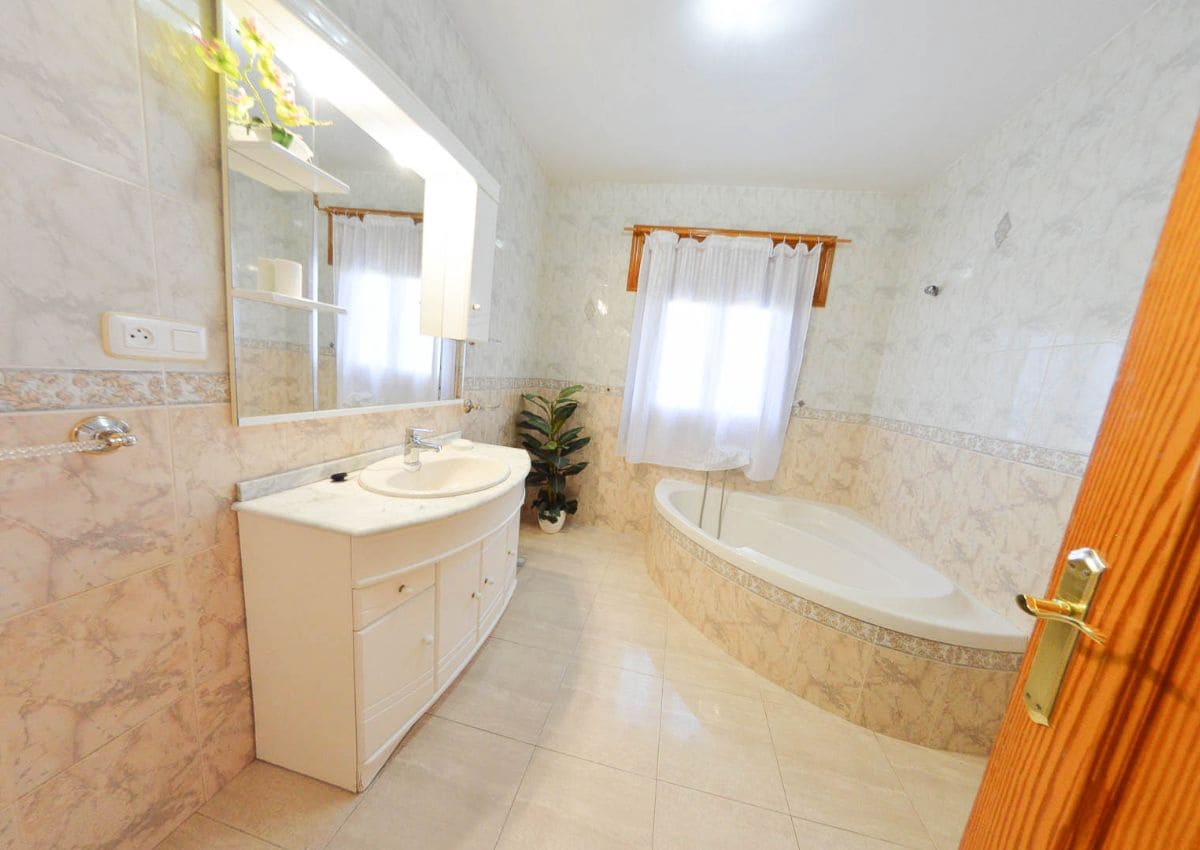 7 camera da letto Finca/Casa di Campagna in vendita in Albox - 395.000 € (Rif: 9854707)