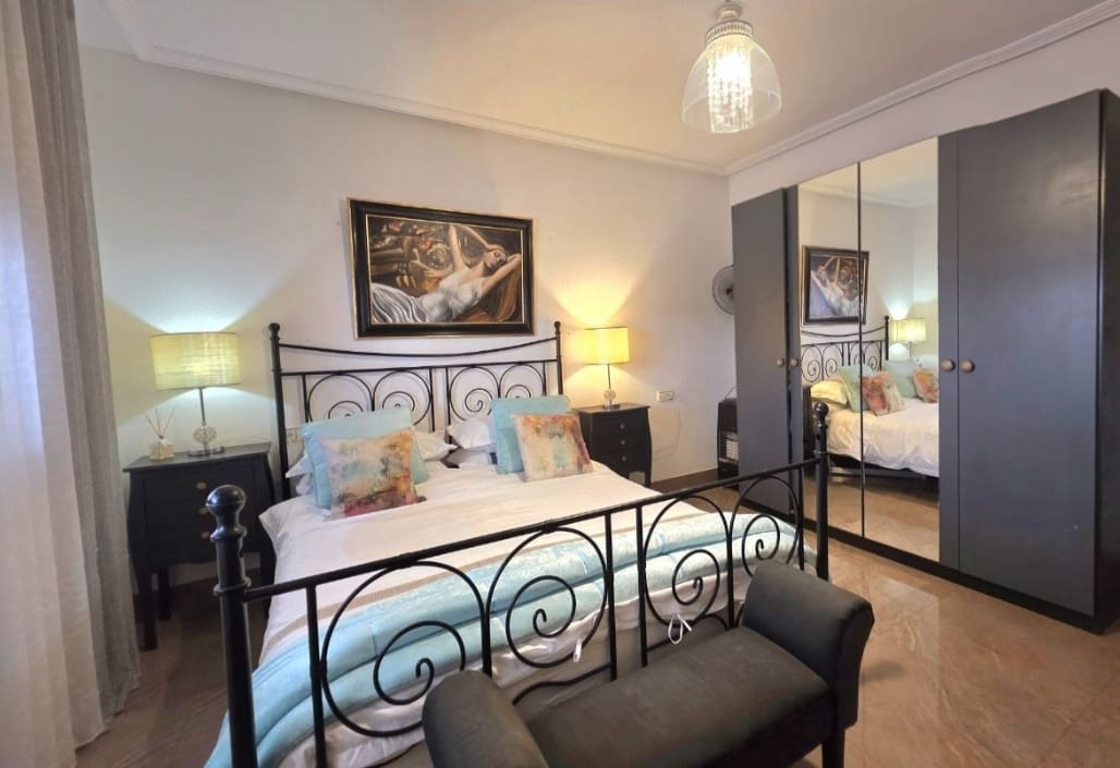 Chalet de 4 habitaciones en Antas en venta con piscina - 549.950 € (Ref: 9863654)