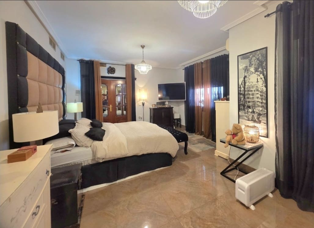Chalet de 4 habitaciones en Antas en venta con piscina - 549.950 € (Ref: 9863654)