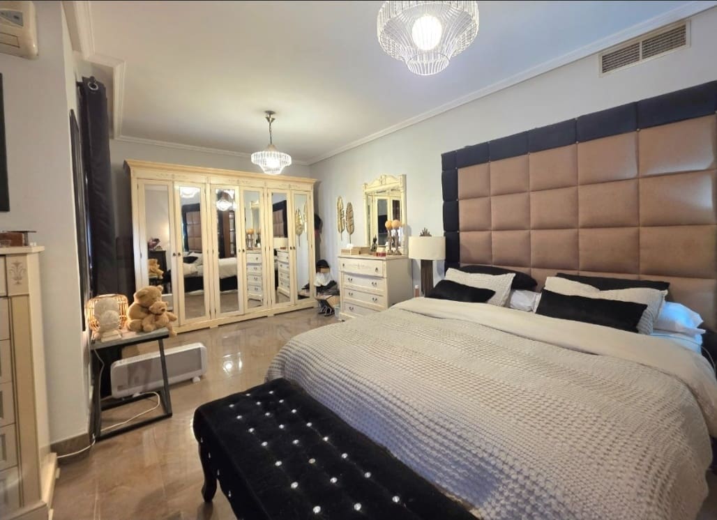 Chalet de 4 habitaciones en Antas en venta con piscina - 549.950 € (Ref: 9863654)