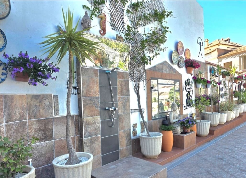 Chalet de 4 habitaciones en Antas en venta con piscina - 549.950 € (Ref: 9863654)