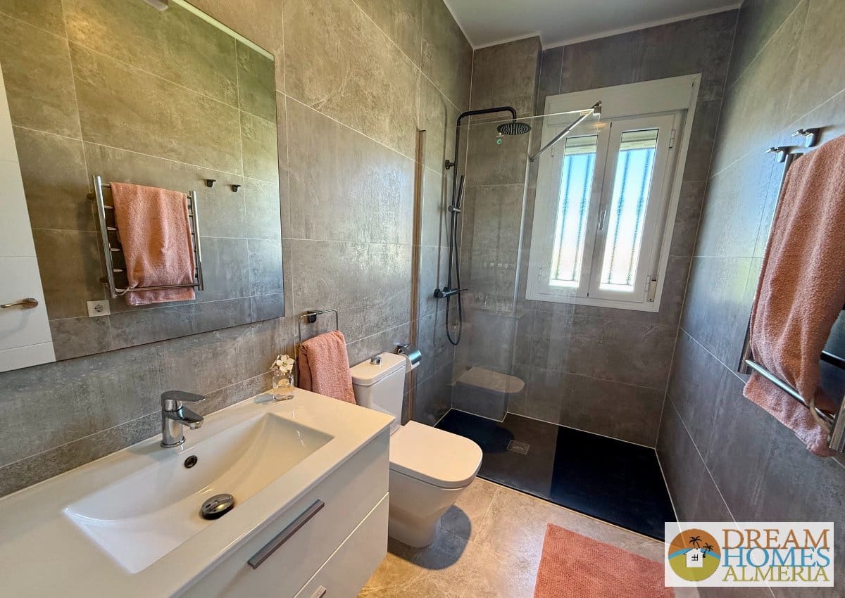 3 Zimmer Villa zu verkaufen in Arboleas mit Pool - 340.000 € (Ref: 9872424)