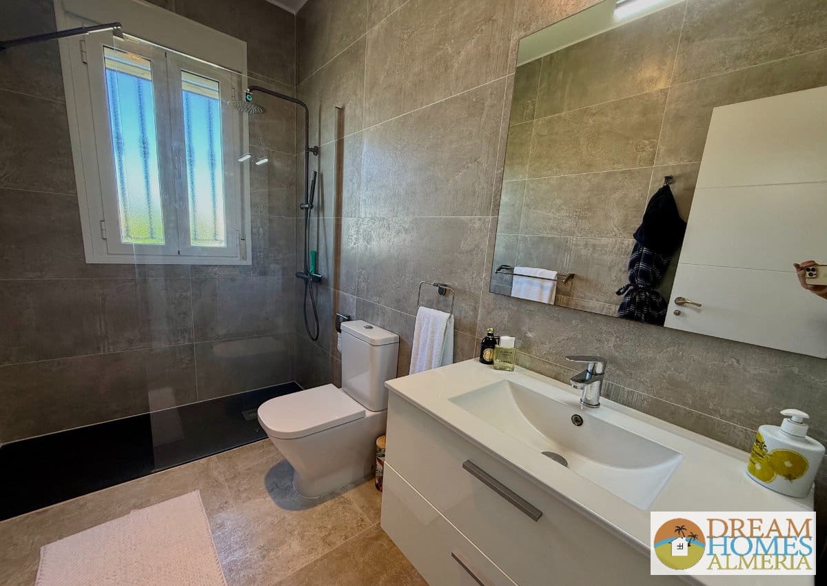 3 Zimmer Villa zu verkaufen in Arboleas mit Pool - 340.000 € (Ref: 9872424)