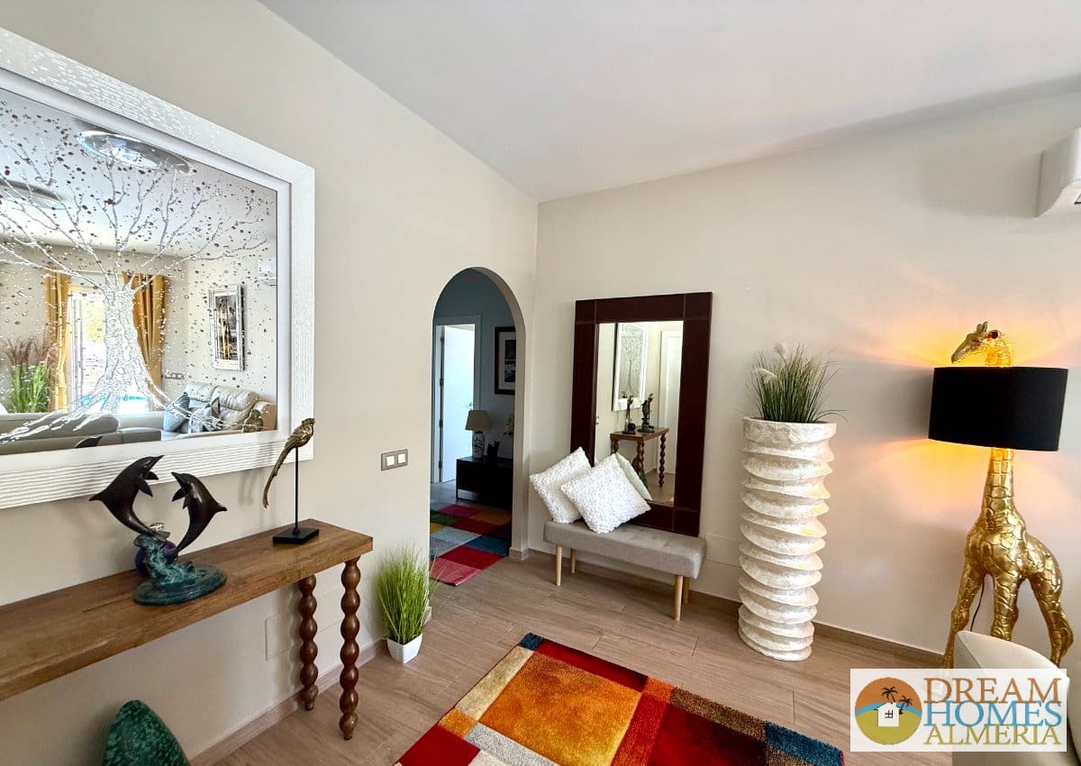 3 Zimmer Villa zu verkaufen in Arboleas mit Pool - 340.000 € (Ref: 9872424)