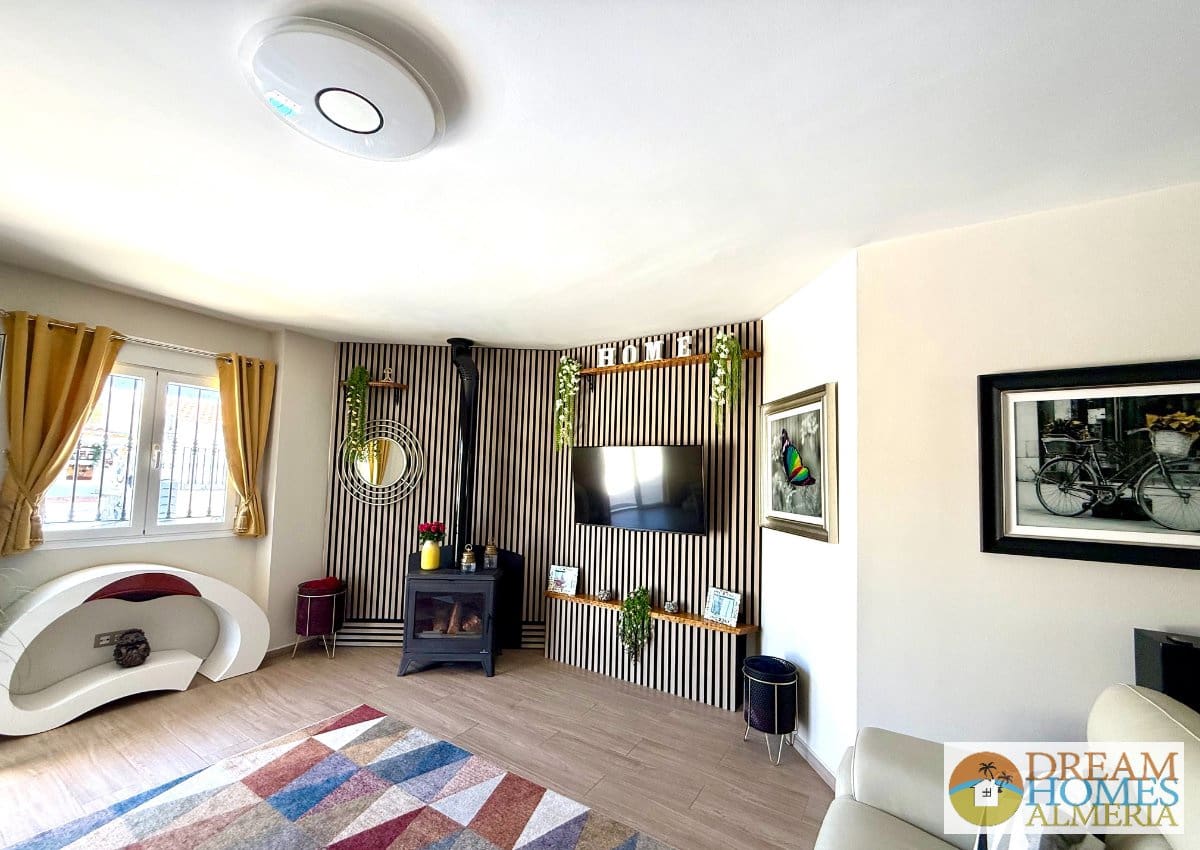 3 Zimmer Villa zu verkaufen in Arboleas mit Pool - 340.000 € (Ref: 9872424)