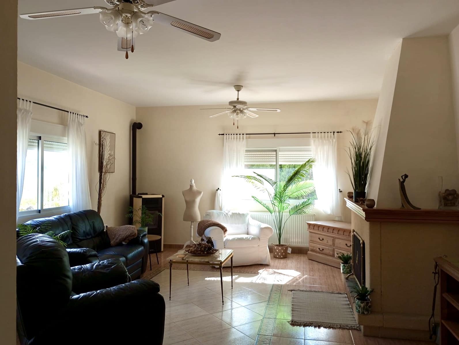 3 bedroom Villa for sale in Oria - € 185,000 (Ref: 9888672)