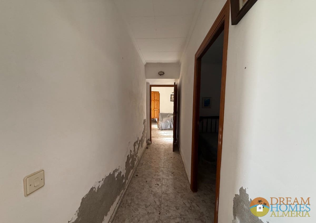7 bedroom Townhouse for sale in Arboleas - € 110,000 (Ref: 9932411)