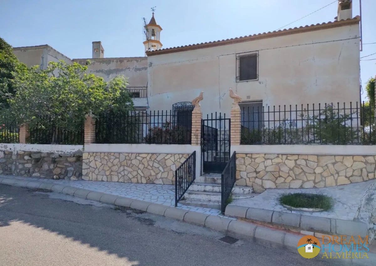 7 bedroom Townhouse for sale in Arboleas - € 110,000 (Ref: 9932411)