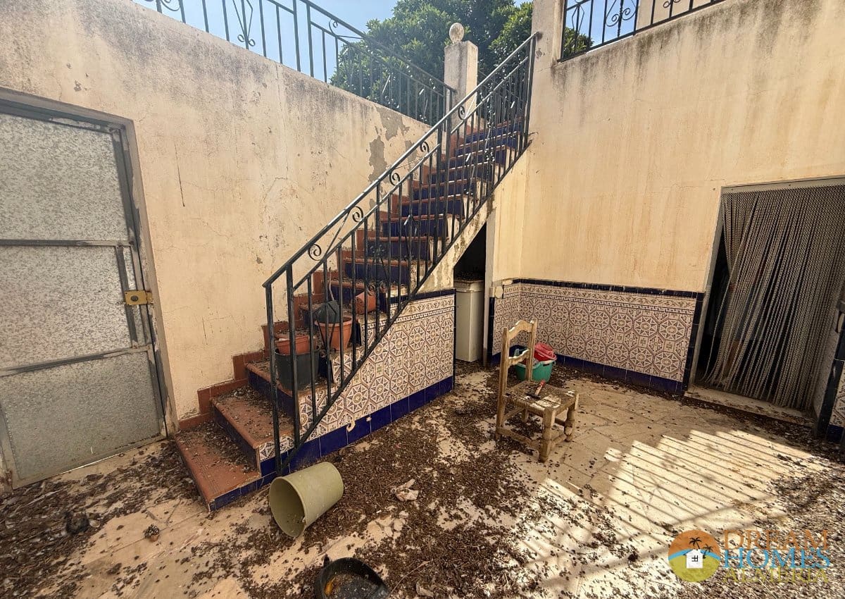 7 bedroom Townhouse for sale in Arboleas - € 110,000 (Ref: 9932411)