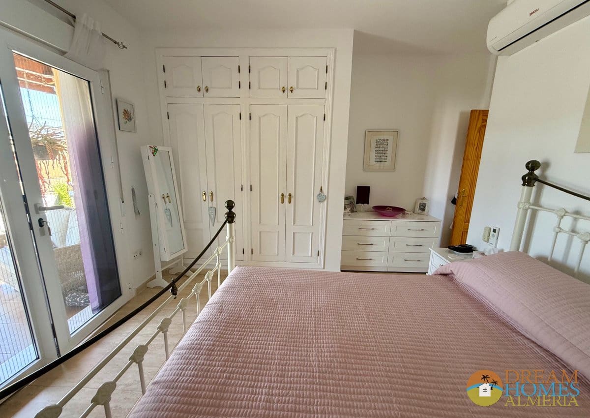 3 soveværelse Villa til salg i Arboleas med swimmingpool - € 295.000 (Ref: 9935388)