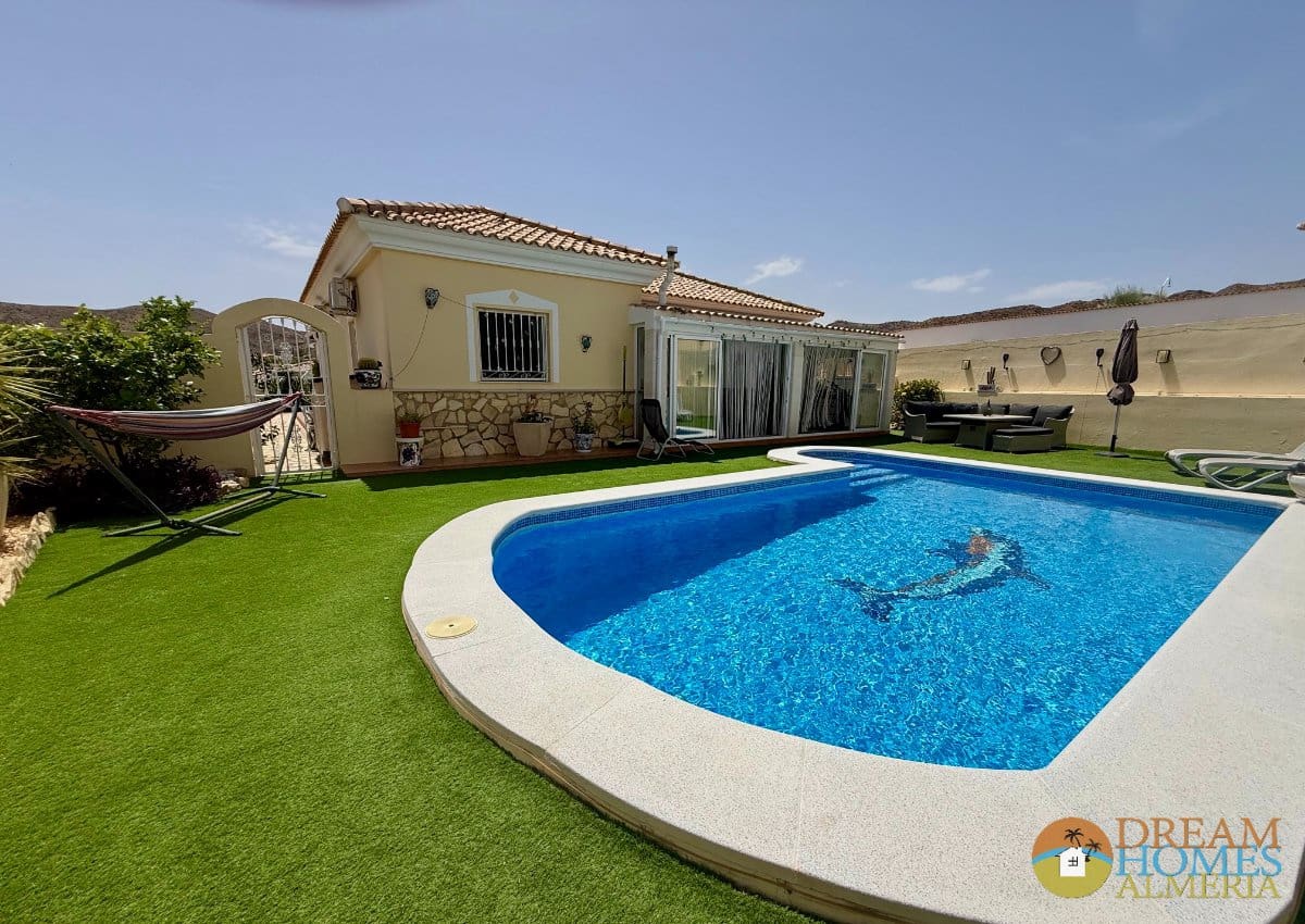3 soveværelse Villa til salg i Arboleas med swimmingpool - € 295.000 (Ref: 9935388)