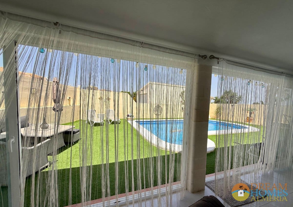 3 soveværelse Villa til salg i Arboleas med swimmingpool - € 295.000 (Ref: 9935388)