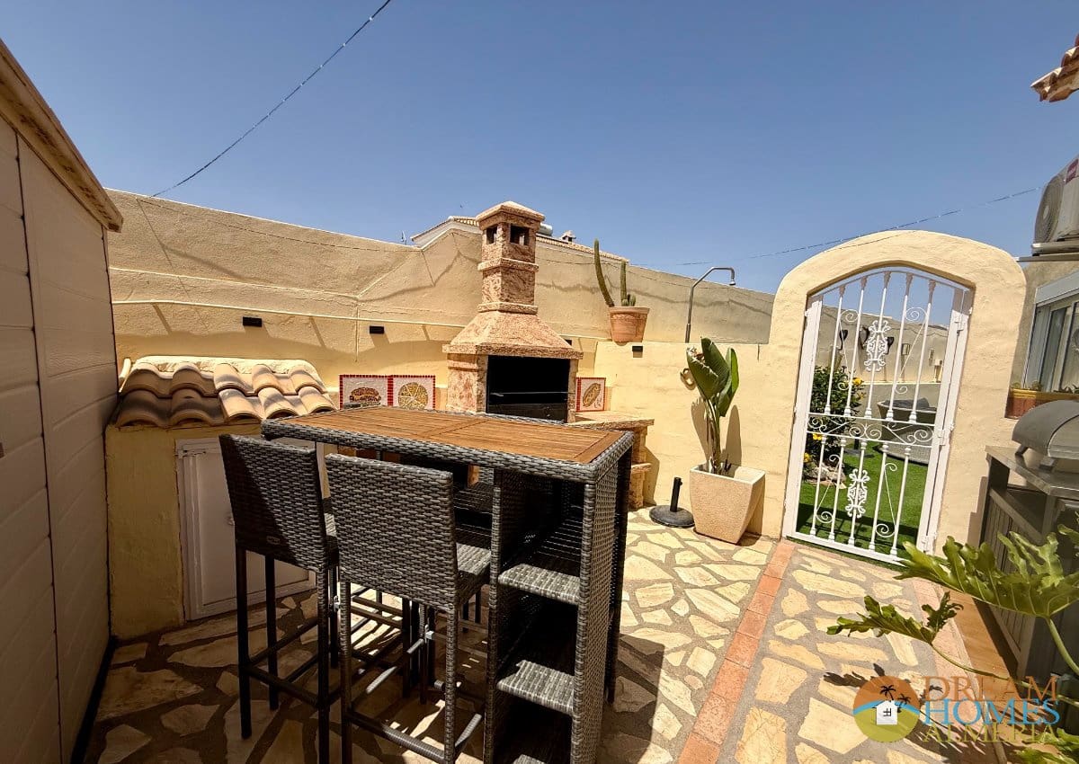 3 soveværelse Villa til salg i Arboleas med swimmingpool - € 295.000 (Ref: 9935388)