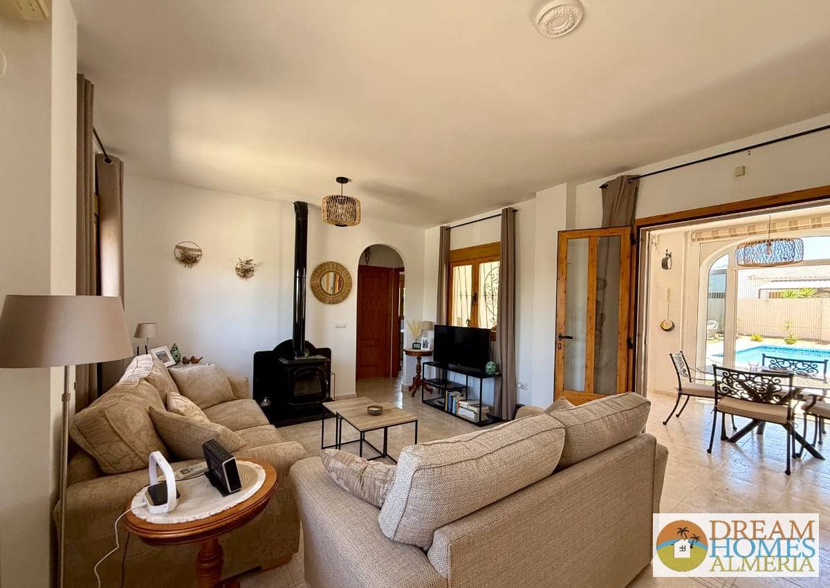 2 soveværelse Villa til salg i Arboleas med swimmingpool - € 265.000 (Ref: 9943886)