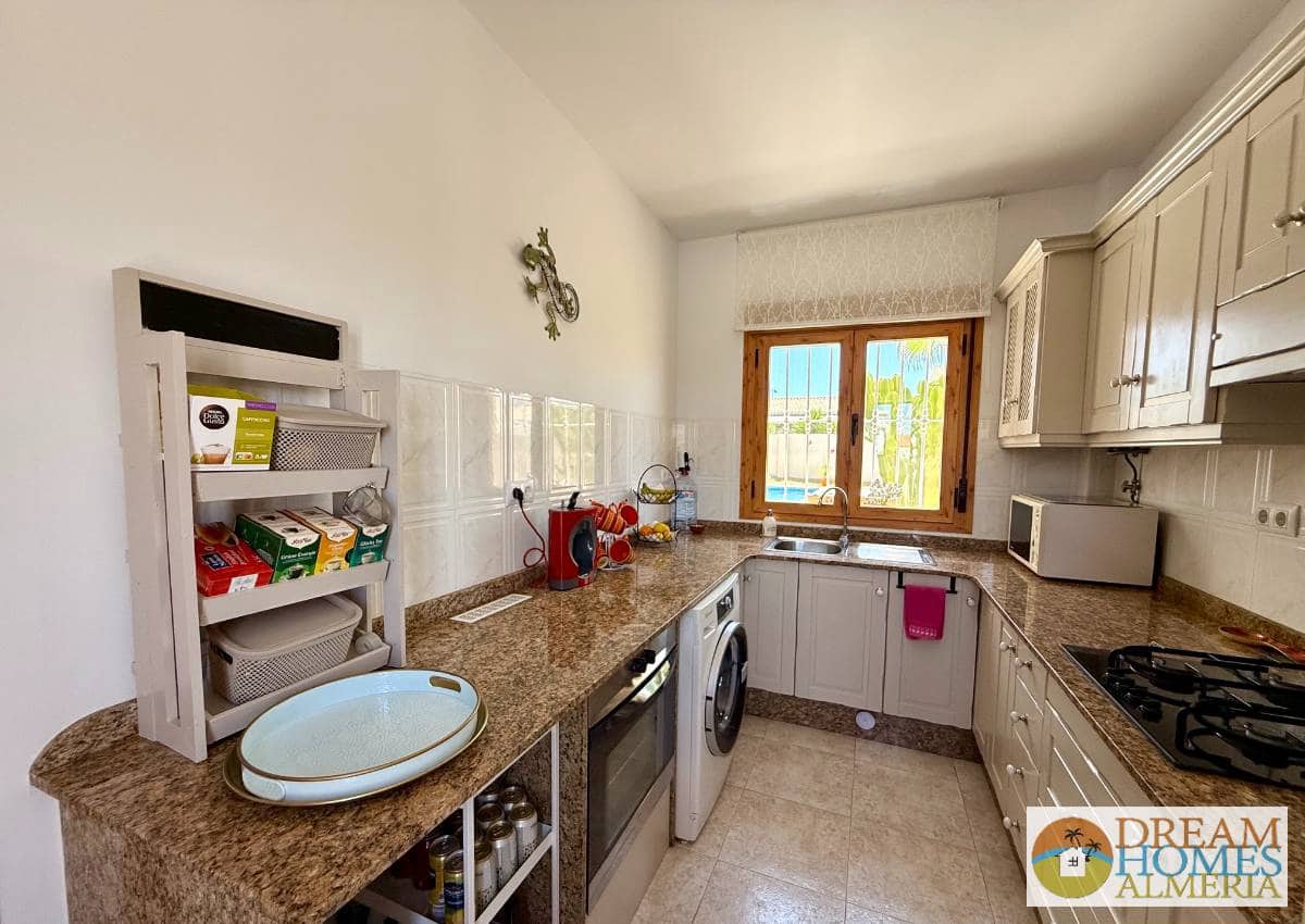 2 soveværelse Villa til salg i Arboleas med swimmingpool - € 265.000 (Ref: 9943886)