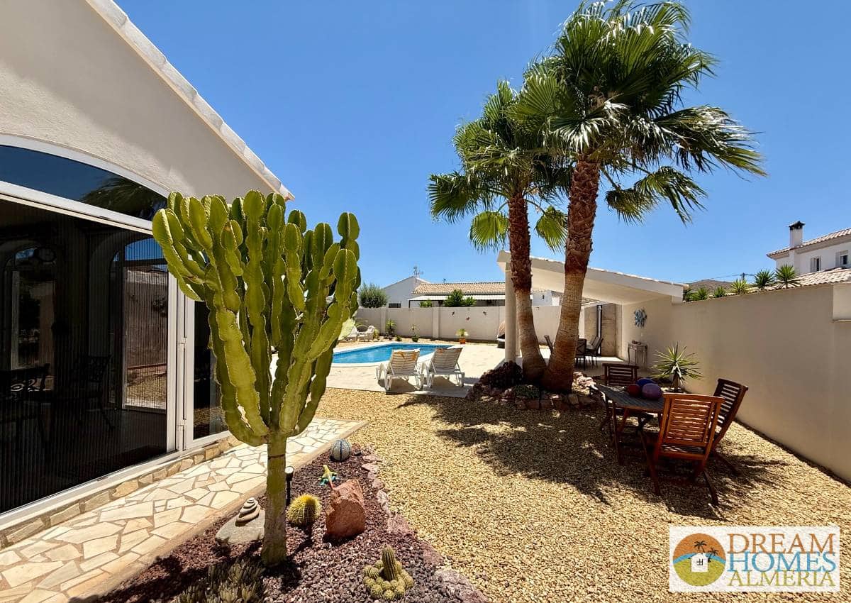 2 soveværelse Villa til salg i Arboleas med swimmingpool - € 265.000 (Ref: 9943886)
