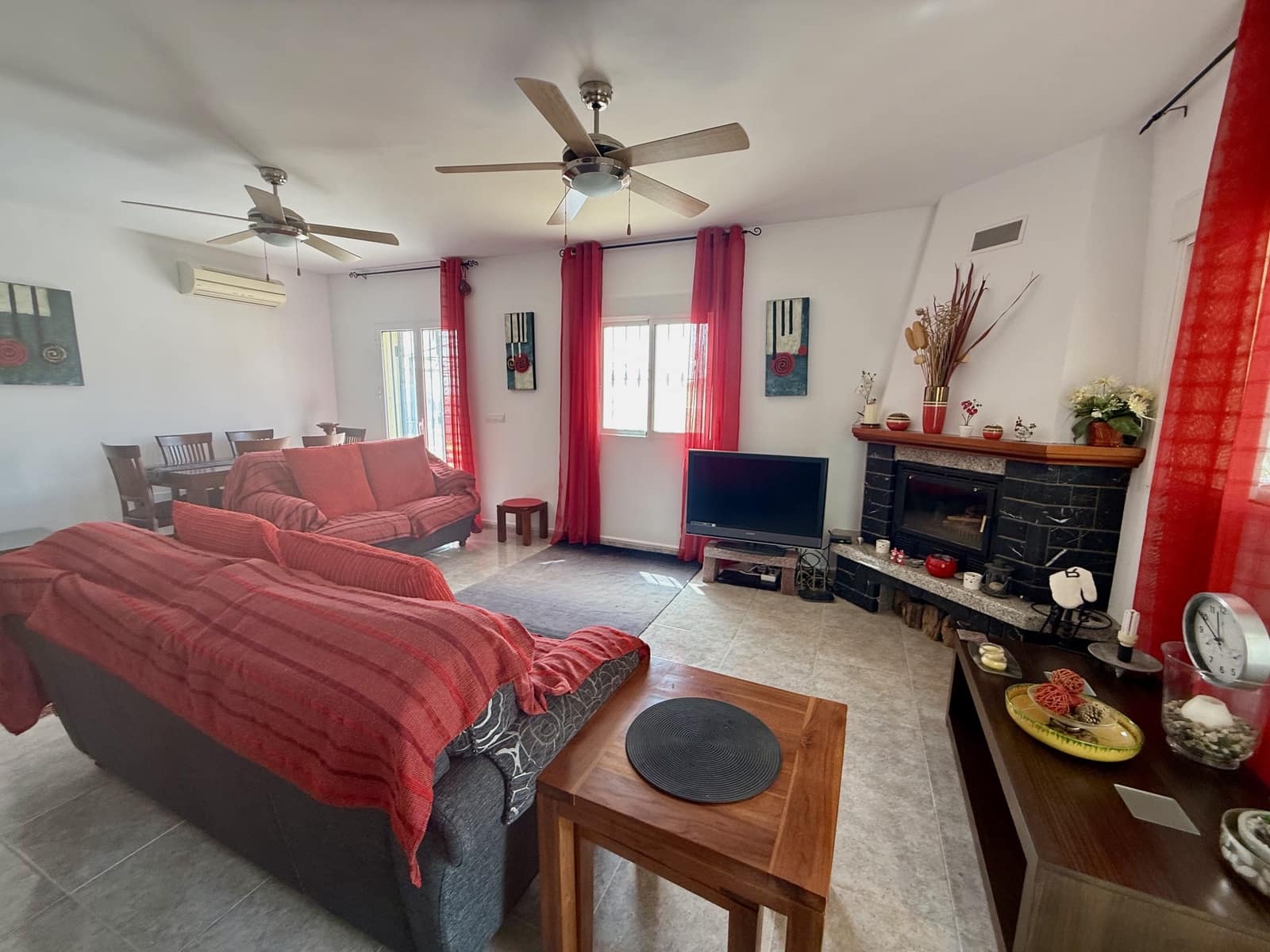 3 makuuhuone Huvila myytävänä paikassa Arboleas mukana uima-altaan - 259 995 € (Ref: 9966032)