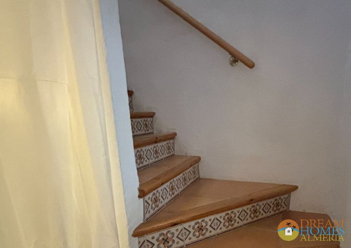 6 bedroom Finca/Country House for sale in Alcala la Real with pool - € 375,000 (Ref: 9974388)