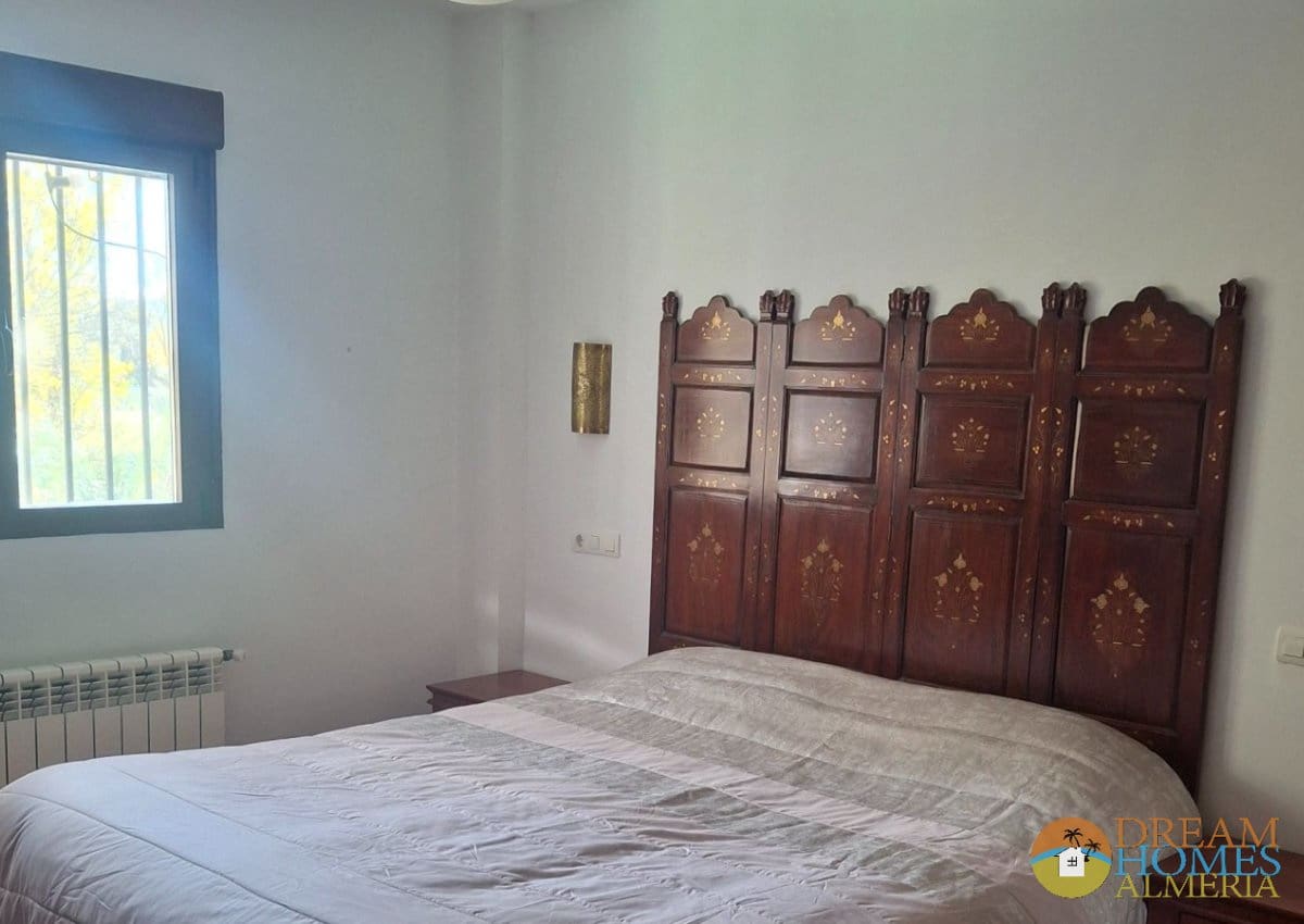 6 bedroom Finca/Country House for sale in Alcala la Real with pool - € 375,000 (Ref: 9974388)