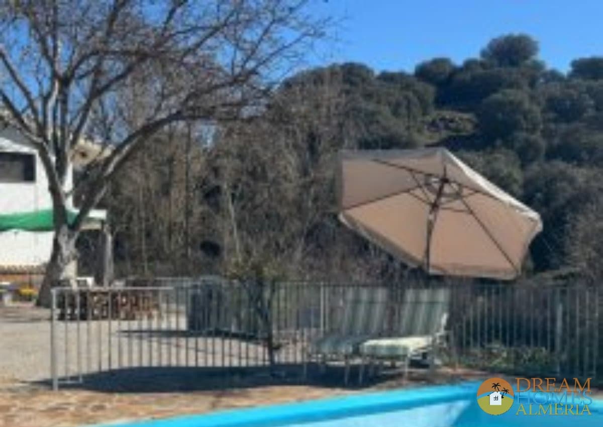 6 bedroom Finca/Country House for sale in Alcala la Real with pool - € 375,000 (Ref: 9974388)