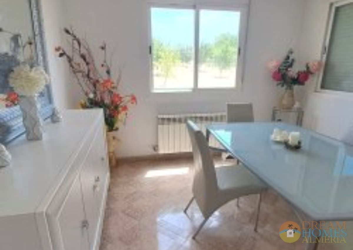 2 sypialnia Finka/Dom wiejski na sprzedaż w Alcala la Real z basenem - 243 000 € (Ref: 9999917)