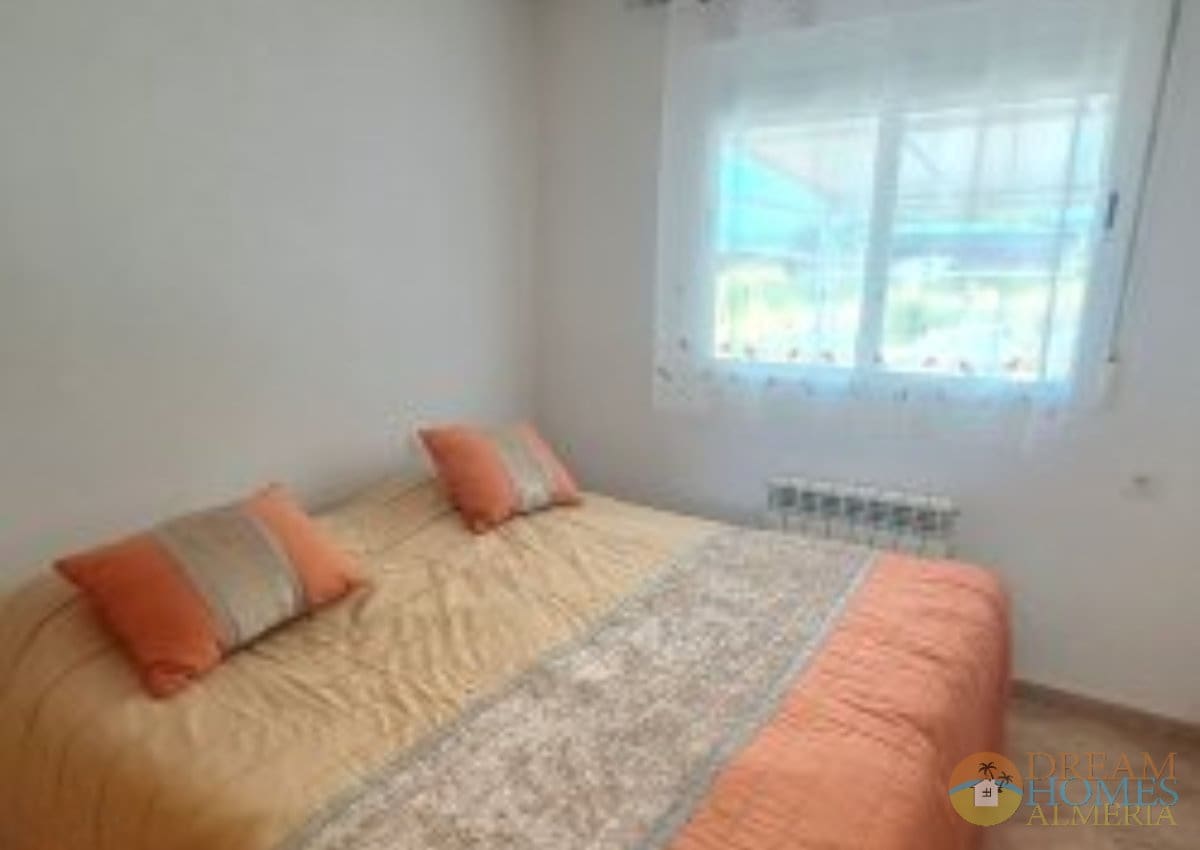 2 sypialnia Finka/Dom wiejski na sprzedaż w Alcala la Real z basenem - 243 000 € (Ref: 9999917)