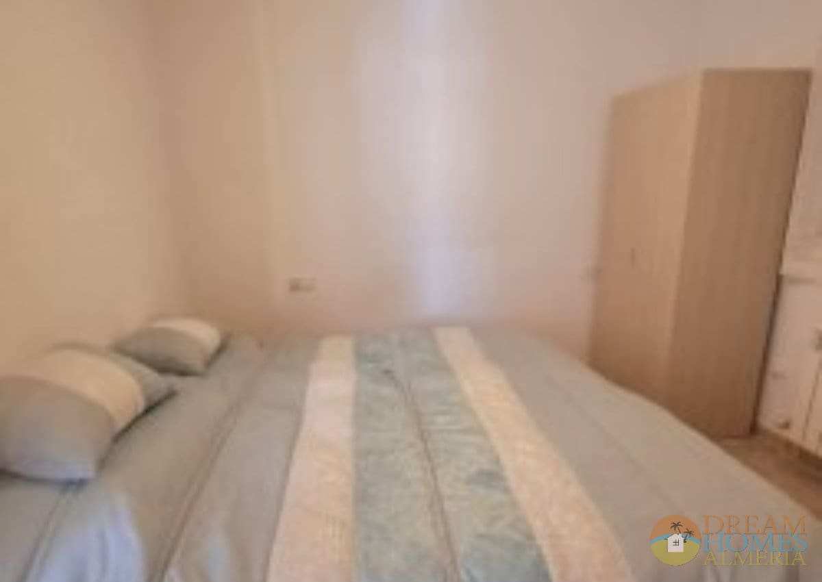 2 sypialnia Finka/Dom wiejski na sprzedaż w Alcala la Real z basenem - 243 000 € (Ref: 9999917)